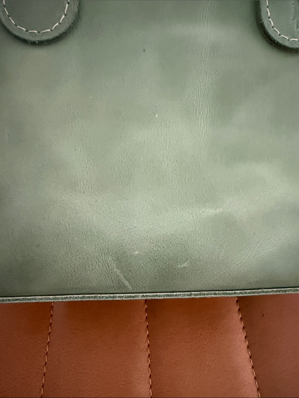 Portland Leather ~ SMALL Raindrop with Zipper~ CUCUMBER 🥒 👜 - Picture 6 of 15